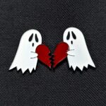 Pin Pareja de Fantasmas con Corazon