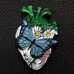 Pin Corazon Mariposa