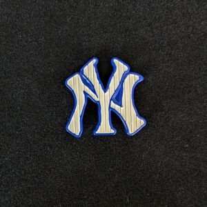 Pin para gorra New York Yankees azul