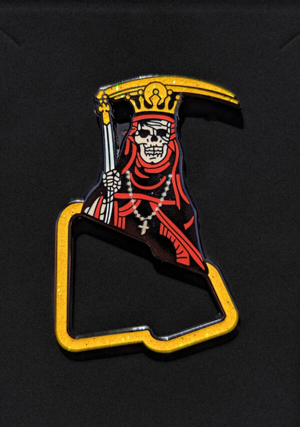 Pin para gorra New Era con diseño de calavera muerte. Perfecto para añadir un estilo gótico y único a tus gorras.