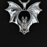 Collar murcielago punk dark