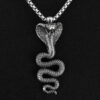 Collar cobra Punk