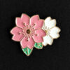Pin Flores Rosa y Blanca