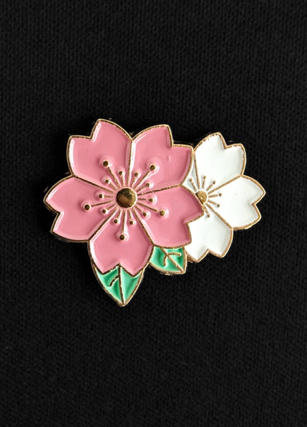 Pin Flores Rosa y Blanca