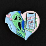 Pin Scream Corazon Cute