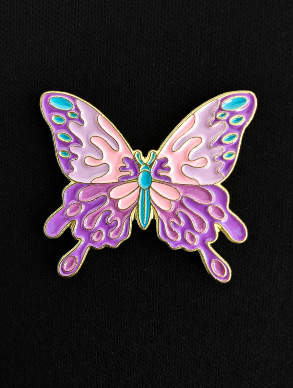 Pin Mariposa Violeta