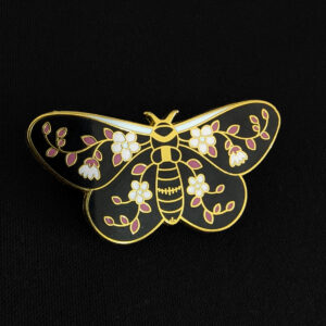 Broche Mariposa Negra con Flores