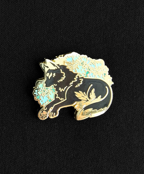 Pin Lobo Negro Okami